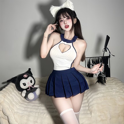 性感爱心镂空挂脖连衣裙纯欲JK百褶裙夜店女仆水手服角色扮演套装