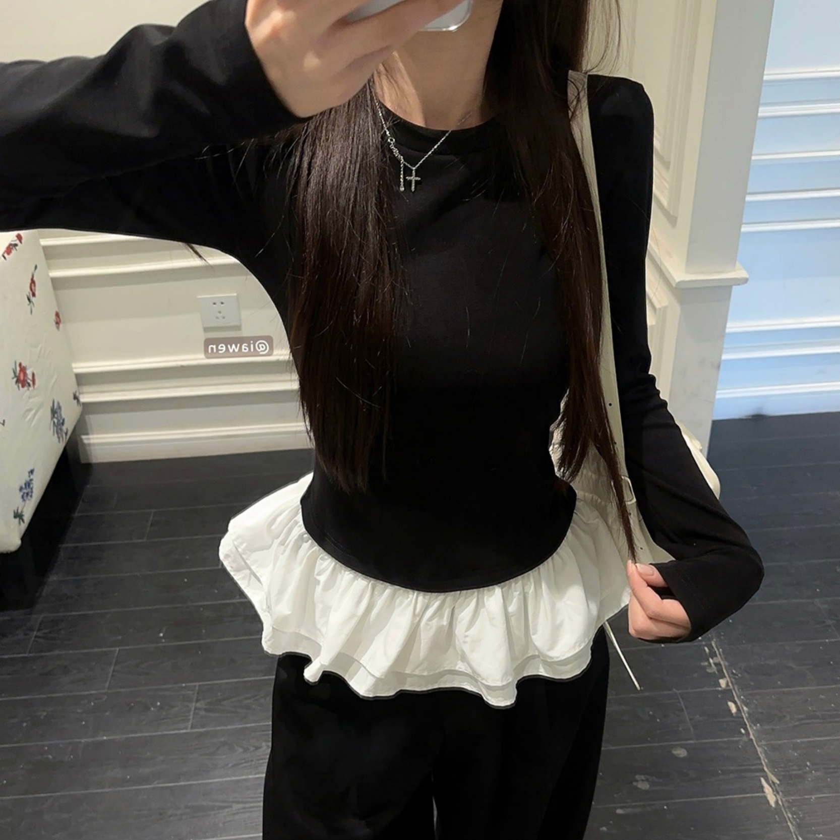 法式假两件叠穿芭蕾花边长袖上衣