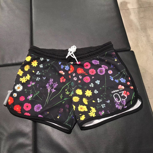 阿迪达斯女短裤速干透气五分裤