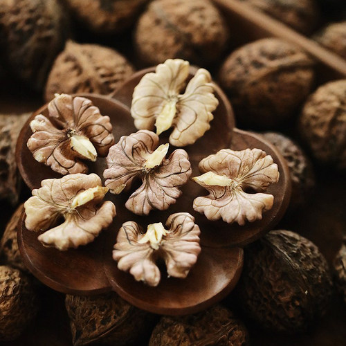 云南老树蝶衣核桃干核桃