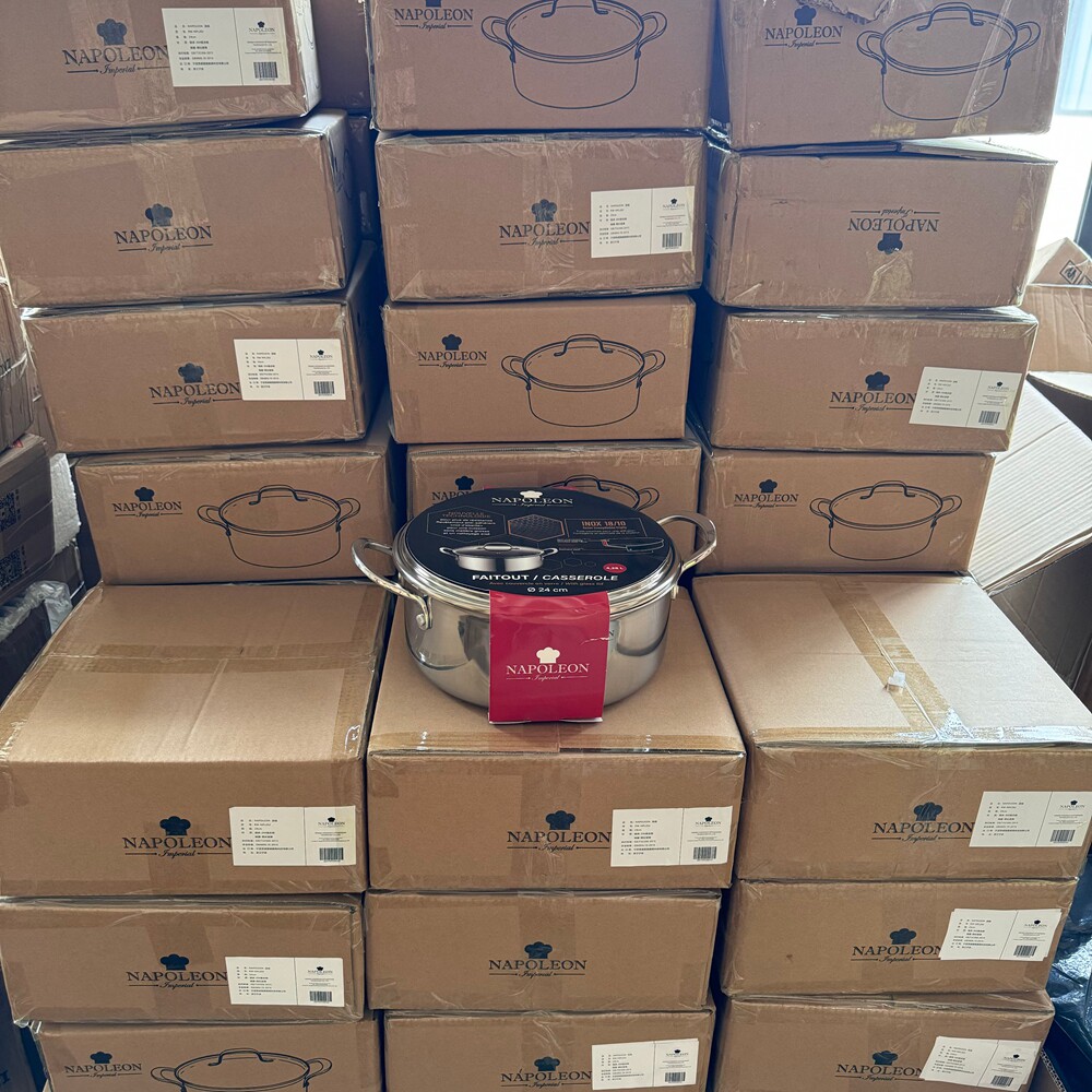 法国不锈钢高端陶瓷釉蜂窝炖锅