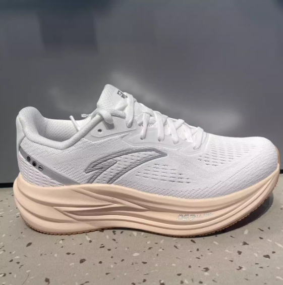 安踏冠军4代丨PG7缓震跑步鞋2025秋季新款女耐磨运动鞋122535562