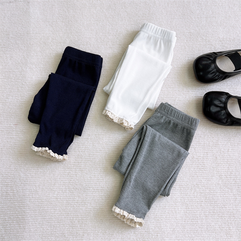 女童打底裤2025春秋季新款百搭蕾丝长裤儿童坑条打底弹力裤潮