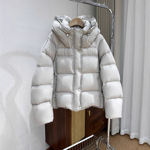 云朵感泡芙鹅绒服女短款2025白鸭绒加厚保暖连帽面包服清仓羽绒棉