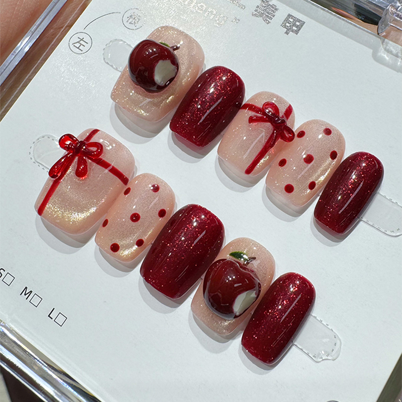 新年圣诞咬一口平安果手工穿戴甲