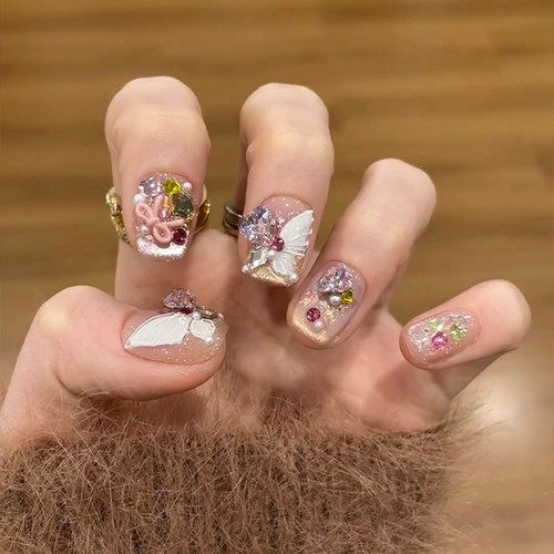 2025多巴胺宝石少女感蝴蝶结美甲