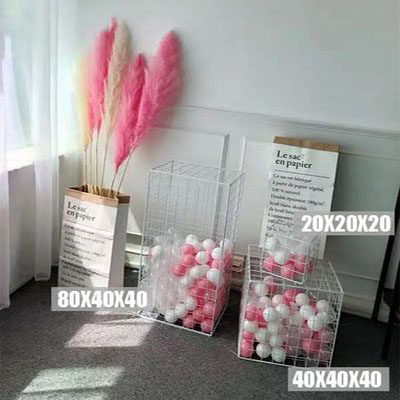 服装店网红橱窗网格布置店铺房间装饰海洋球立方体铁艺框拍摄道具