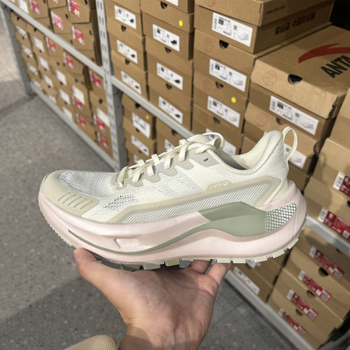 安踏丨昆仑户外越野跑步鞋女防滑抓地耐磨登山运动鞋子122525590