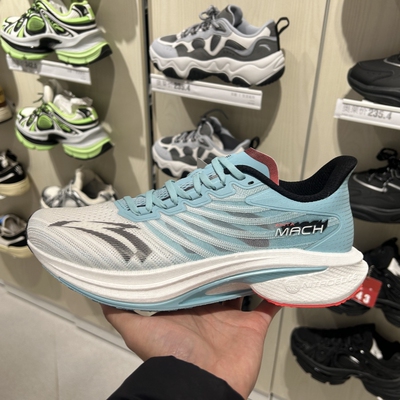 安踏男跑步鞋竞速氮科技