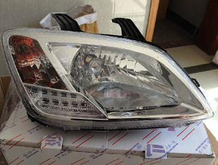 适用于一汽夏利N5前大灯 前大灯总成 前照灯 夏利N5大灯 N5大灯