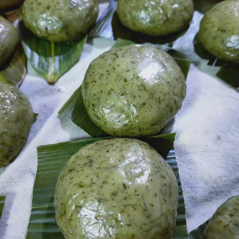 水萩粑水菊粑安庆特产太湖岳西宿松望江农家水菊粑毛香粑蒿子粑