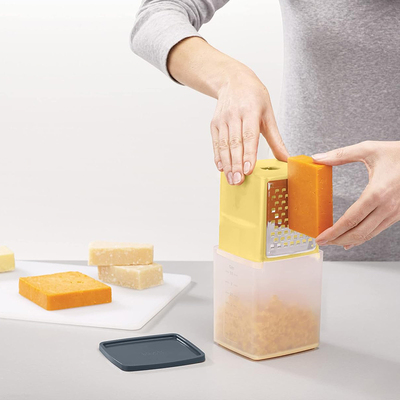 英国Joseph Joseph 多功能奶酪磨碎器带收纳盒 硬奶酪刨丝擦丝器