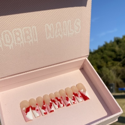 BOBBINAILS欧美辣妹甜心手绘不规则图案爱心可拆卸穿戴甲成品