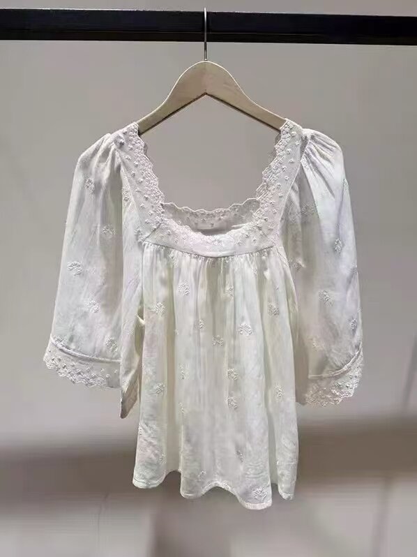 26夏季法式浪漫白色蕾丝拼接方领衬衫女夏宽松气质百搭短袖上衣