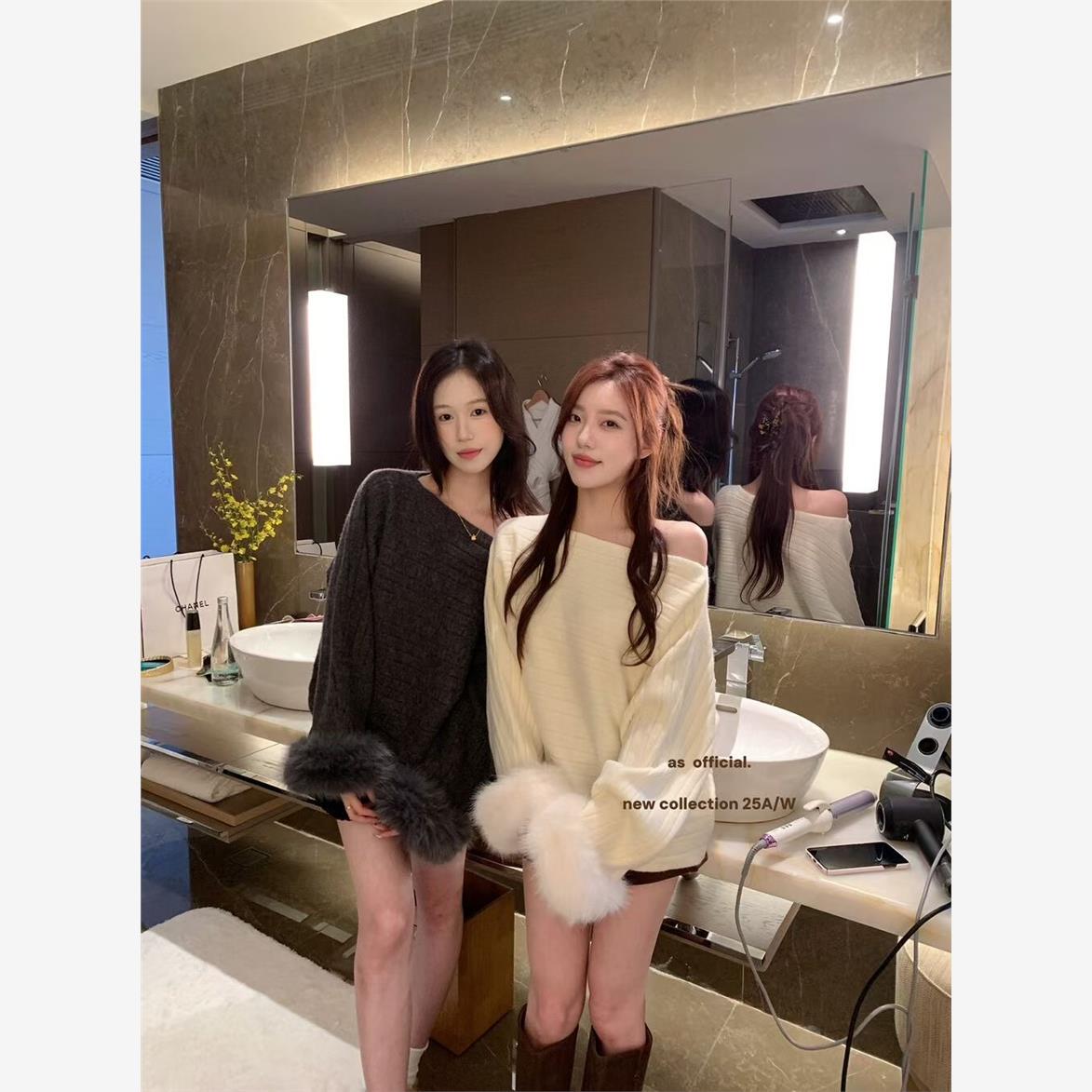 宽松显瘦毛毛拼接露肩针织衫毛衣