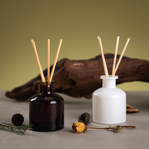 简约无火香薰精油高颜值居家家用散香ins风创意礼物卧室香薰批发