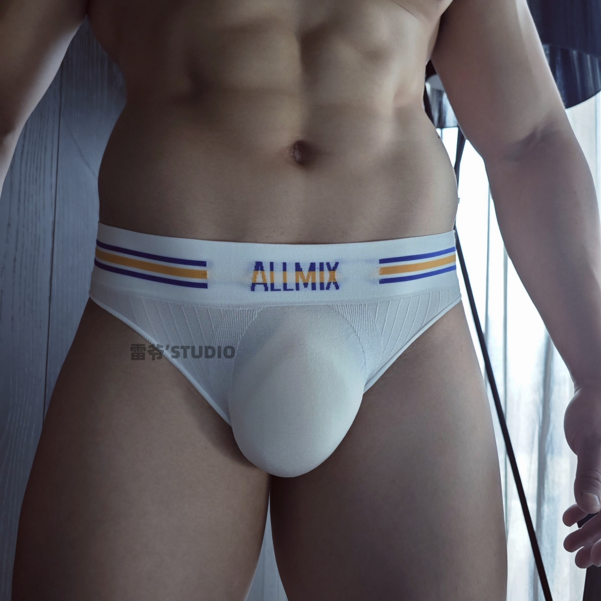 大囊袋低腰U凸时尚款男士内裤