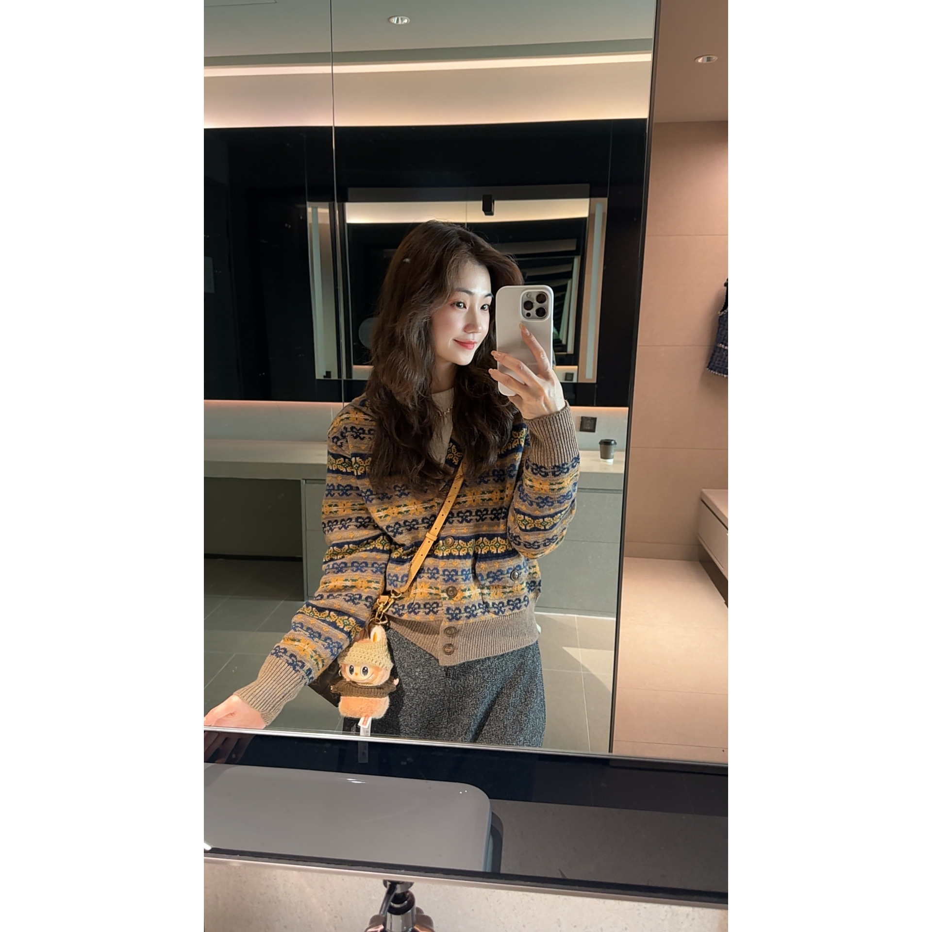 RL女性西装领织花毛衣