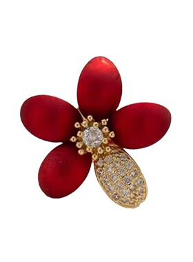 幸运花瓣红色小胸针领口徽章固定防走光配饰轻奢胸花防走光胸针