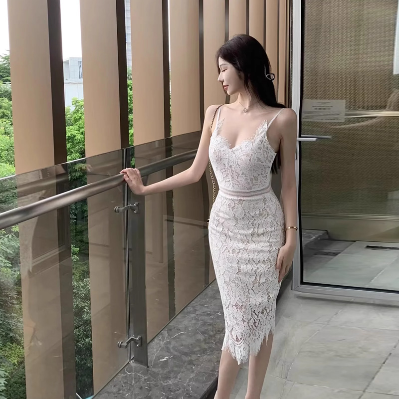 纯欲仙女裙中长款睫毛蕾丝裙子名媛气质修身包臀吊带连衣裙女夏季