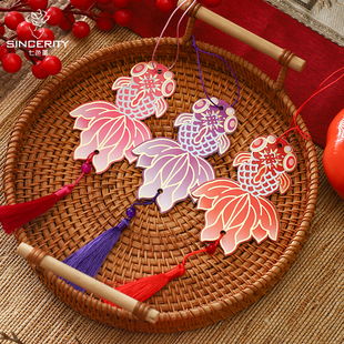 七色堇国潮锦鲤烫金挂饰卡片年宵卡片卡纸DIY花束卡片纸鲜花包装