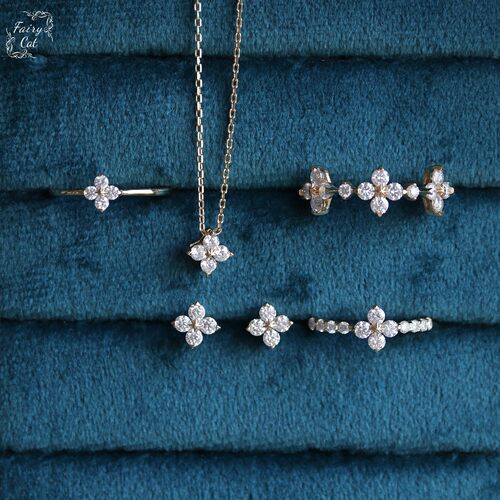 超级闪！日系star龙心同款莫桑钻四叶草项链/戒指/耳钉s925银镀金