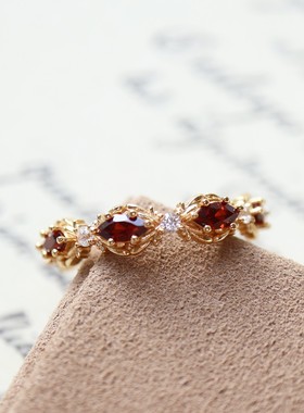 红女巫。日系复古天然红色石榴石戒指新年红本命红色饰品s925银饰