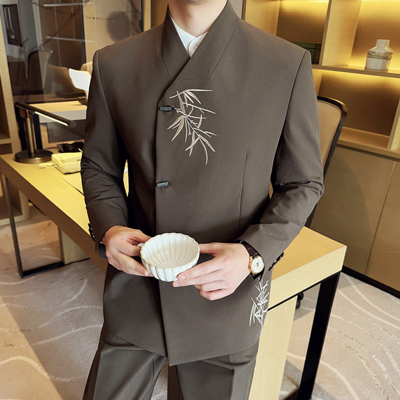 2026新中式立领刺绣男士西服套装