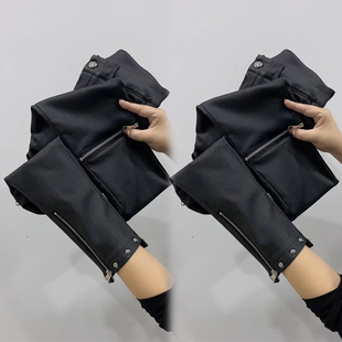 2022冬季新款加绒涂层皮裤女弹力修身铆钉拉链八分小脚铅笔裤潮