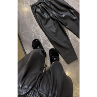 新款 靴裤 pu皮裤 加绒萝卜裤 女 女小脚宽松遮肉显瘦洋气锥腿裤 秋季