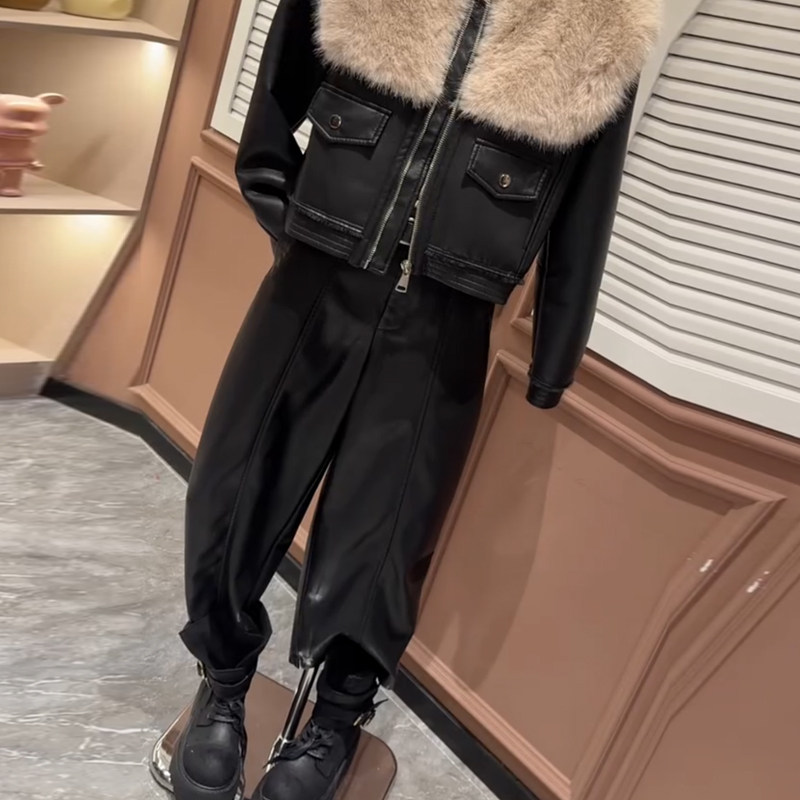 黑色极简风高腰涂层PU弯刀裤休闲净版简约气质显瘦百搭九分阔腿裤