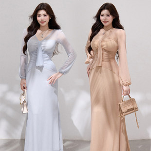 V领连衣裙 仙气优雅气质简约微胖长袖 温与柔 卢浮幻境