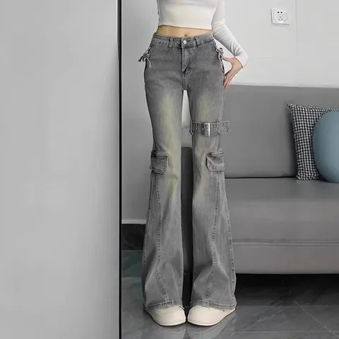 2025女裤子微喇裤腿微喇贴直筒牛仔裤秋新款女款高腰马蹄显瘦女不