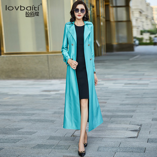 风衣女2023年新款湖蓝色亮面双排扣气质流行长版过膝春秋外套268