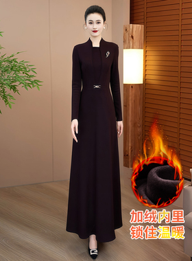 紫色加厚冬季连衣裙2025新款今年流行爆款长裙出席重要场合的裙子
