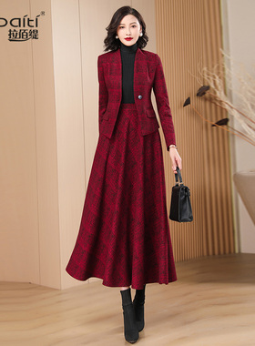 红色格子毛呢套装女2025新款两件套高端时尚修身中长款半身裙647