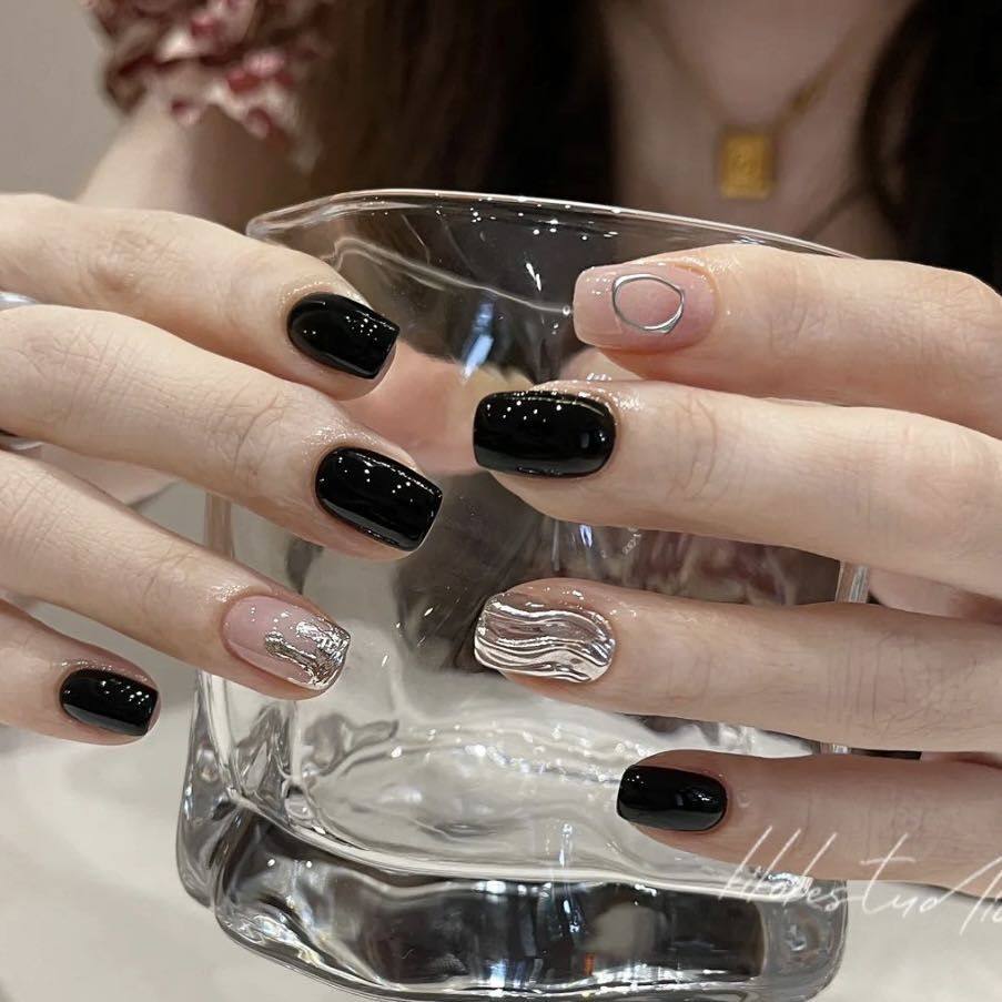 纯手工光疗穿戴甲尘封的爱穿戴甲成品美甲贴片可拆卸黑色暗黑