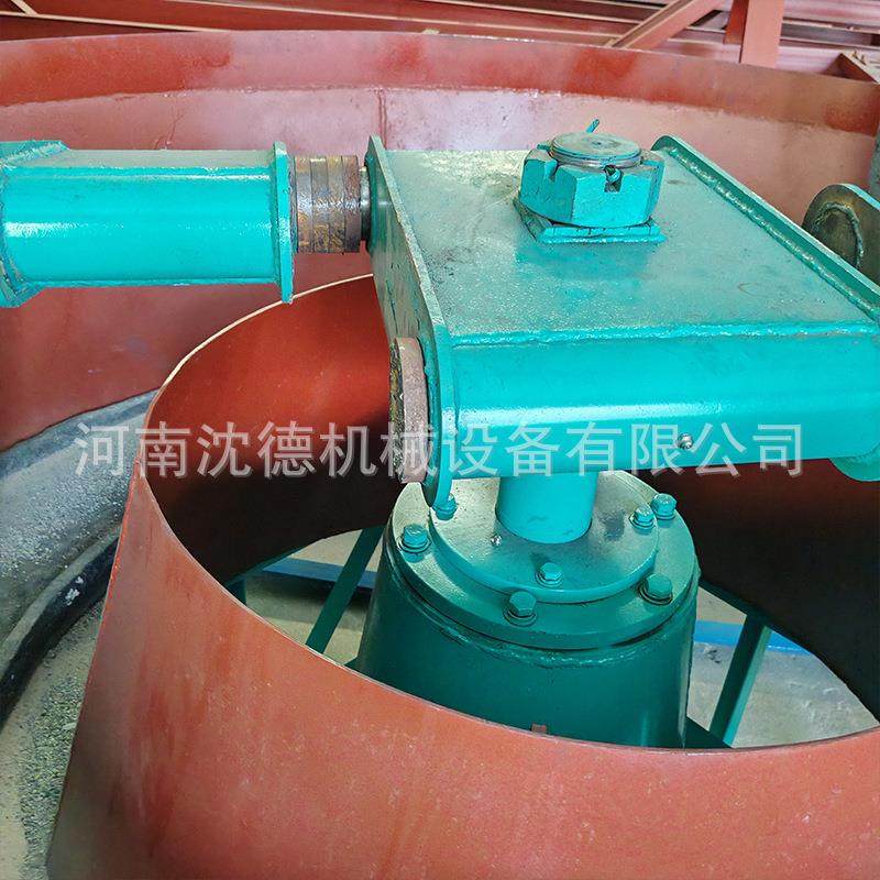 选矿直径1.2米三轮湿碾机矿山机械碾金机选金银湿法碾磨机出口