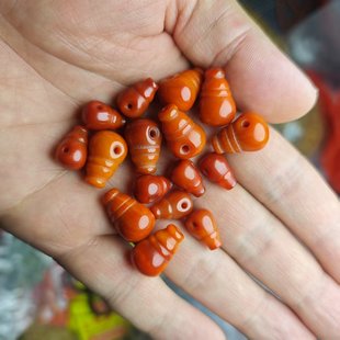 纯天然云南红玛瑙柿子黄三通佛头配饰品件散珠diy凉山宝山原冰矿