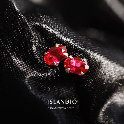 ISLANDIO玫红刚玉宝石纯银耳钉女