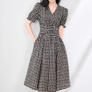 胖mm显瘦宽松休闲a字大摆裙 法式 格子连衣裙女夏长款 微胖短袖 大码