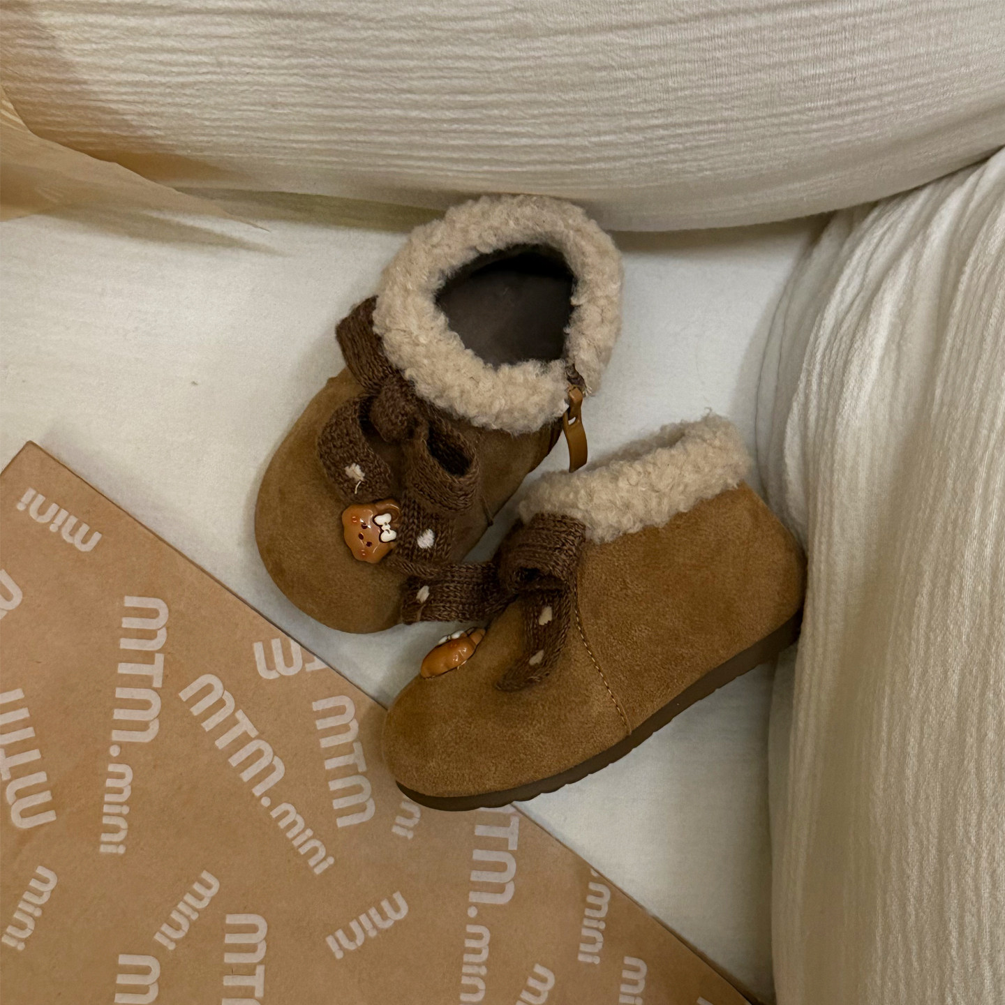 女童二棉鞋秋冬季儿童加绒勃肯鞋男童加棉短靴小童2岁保暖宝宝鞋