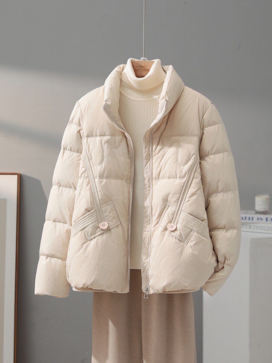 白鸭羽绒服女式短款2025冬季新时尚气质小修身保暖夹克新潮