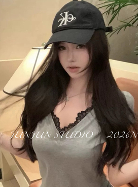 JUNJUN-STUDIO-26年夏上新辣妹蕾丝拼接V领百搭小衫11280