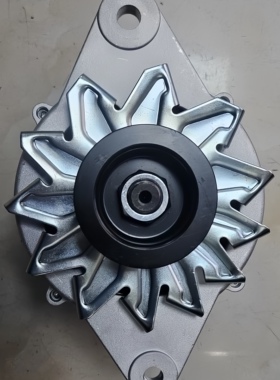 C3979372 /JFZ2710F3 东风康明斯6CT大功率发电机120A/150A/180A