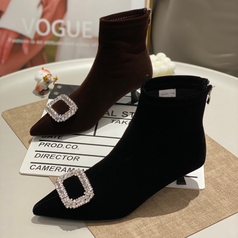 马丁靴女款2025年冬季新款时尚气质舒适休闲显瘦方扣复古尖头短靴,女鞋,时尚休闲鞋,淘宝优惠券,粉丝福利购,淘宝优惠卷