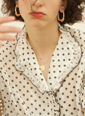 niceto Romance | 不规则设计 手作感粗旷纹理 c型耳环