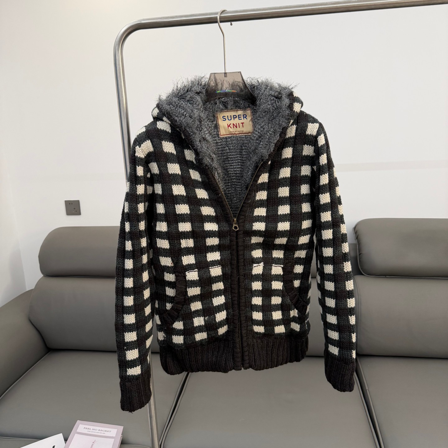 重磅山羊绒！少量牛货！秋冬男士加绒加厚保暖格子连帽开衫针织潮