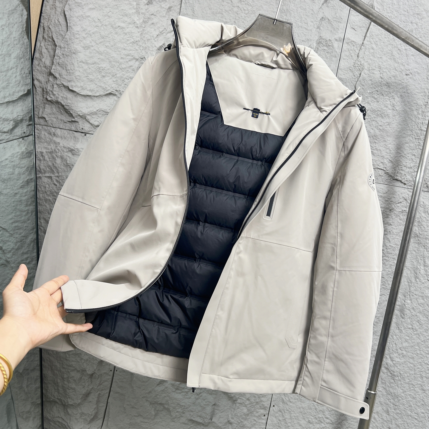 撤柜H余单！90鸭绒！三防科技！秋冬男士防风保暖连帽羽绒服外套