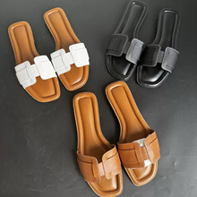 2025 comfortable soft flat sandals